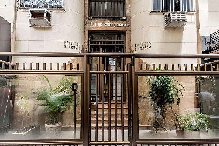 Hum202D| micro studio in Leblon 5 min from beach