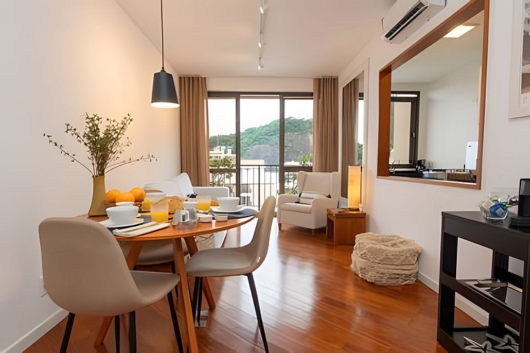 Azevedo1105|Flat next to Dias Ferreira + pool