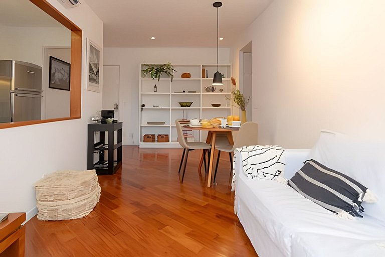 Azevedo1105|Flat next to Dias Ferreira + pool