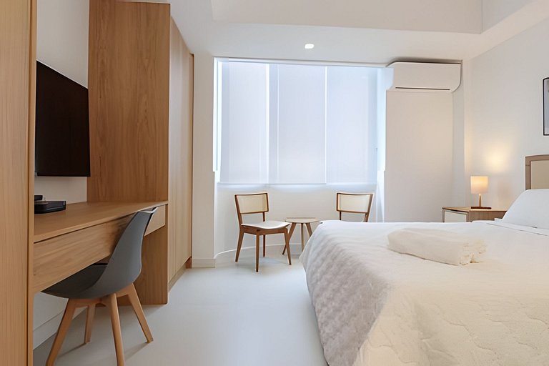 Urquiza 316| Bedroom and living room in Leblon