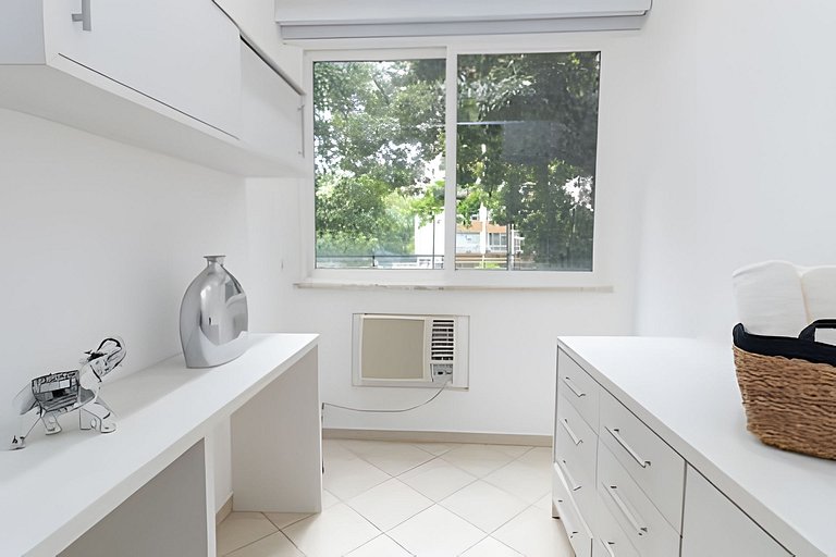 Fer106| Apartment in Dias Ferreira street - Leblon