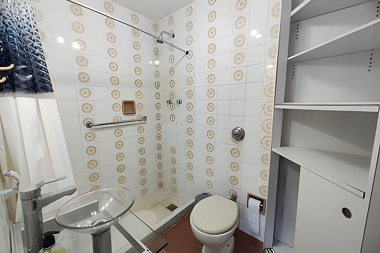 Mtr404 |2 rooms in Leblon 2 minutes from the beach