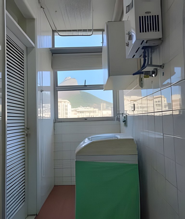 Mtr404 |2 quartos no Leblon a 2 minutos da praia