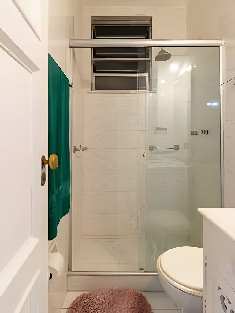 BAR201| Apartamento em Ipanema à 500m da praia