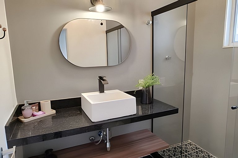 Góis408|2 rooms in Leblon 2 minutes from the beach