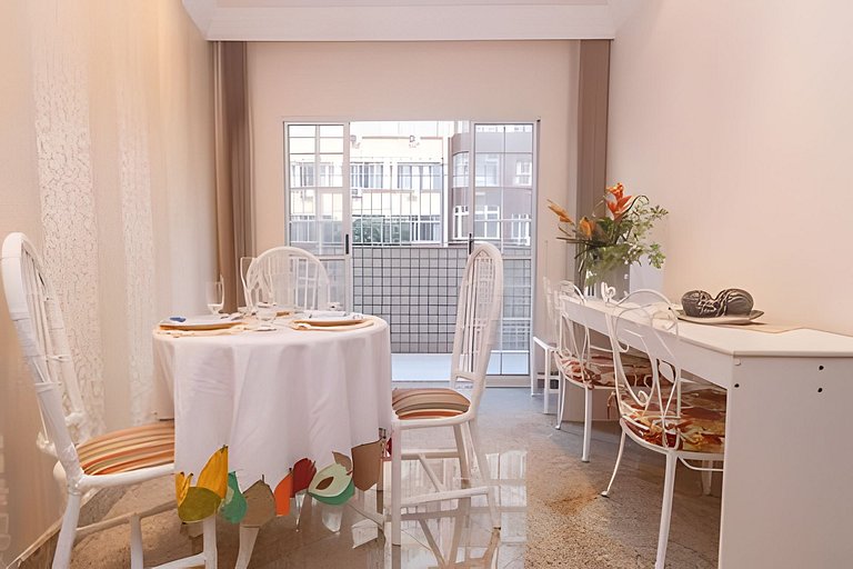 Ns201| Apt. 2 blocks from Copacabana beach