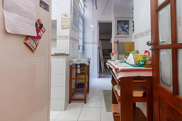 Ns201| Apt. 2 blocks from Copacabana beach