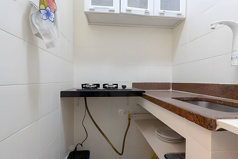 Pla718| Apartment on the block of Copacabana Beach