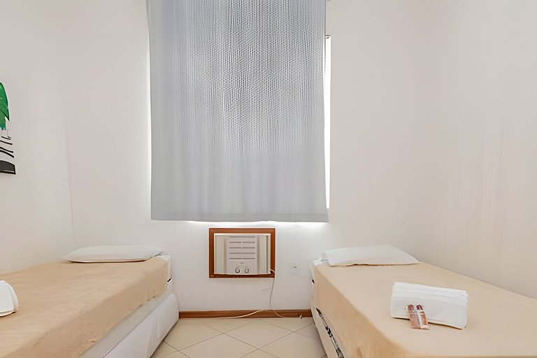 Ns302| 3 dorm en Copacabana 3 minutos de la playa