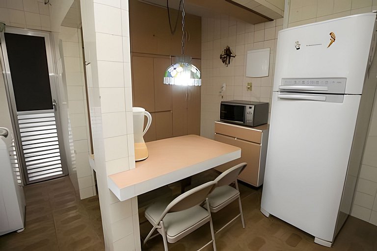 Ata304| Apartamento com Sala Ampliada no Leblon