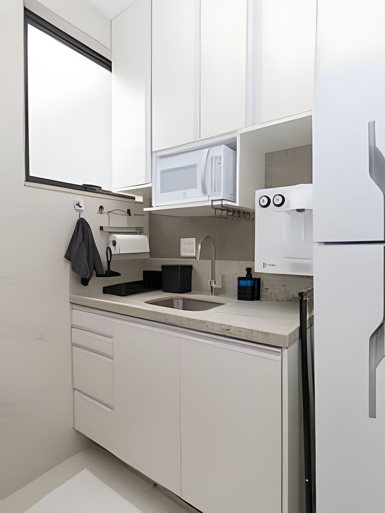 Gois405| Studio no Leblon a 300 metros da praia