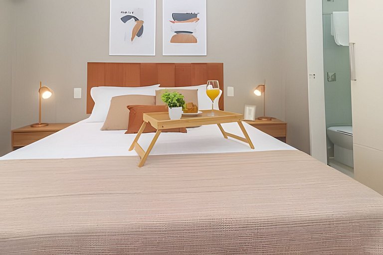 God302| Charm and comfort 1 block from Lagoa