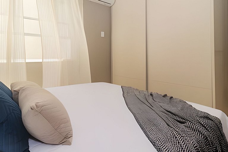 God302| Charm and comfort 1 block from Lagoa