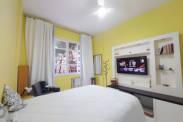 Bul103 | Kitnet in Copacabana, 650 m from Arpoador