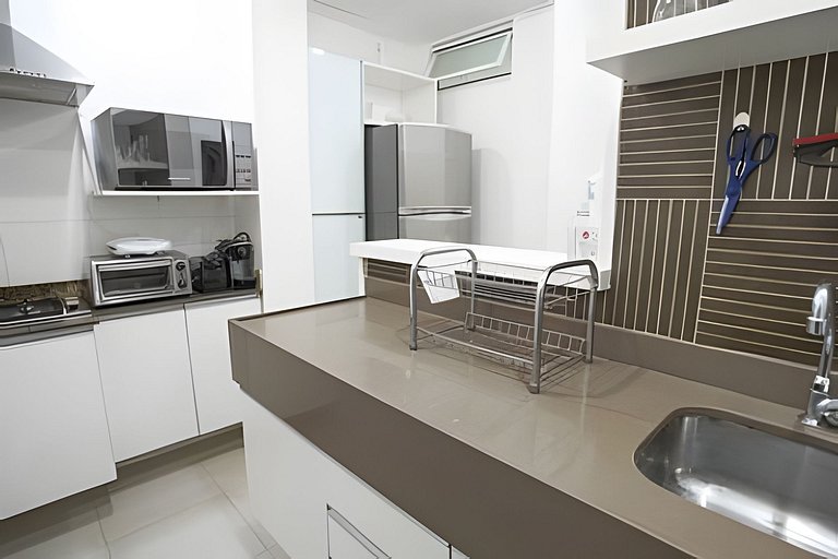 Urq101| Estudio compacto en Leblon