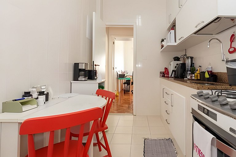 Sam707 | 2 qtos com vista para Praia de Copacabana