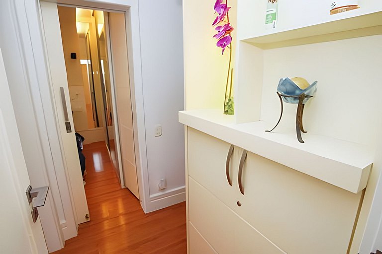 Hil404| Apt 5 minutes from Copacabana beach