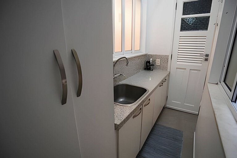 Hil404| Apt 5 minutes from Copacabana beach