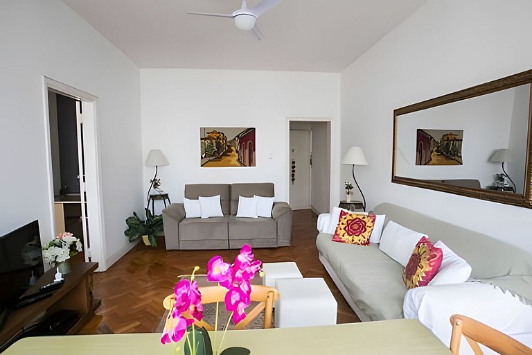 Fer504| Apartamento na Rua Dias Ferreira, Leblon