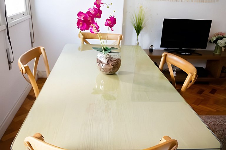 Fer504| Apartamento na Rua Dias Ferreira, Leblon