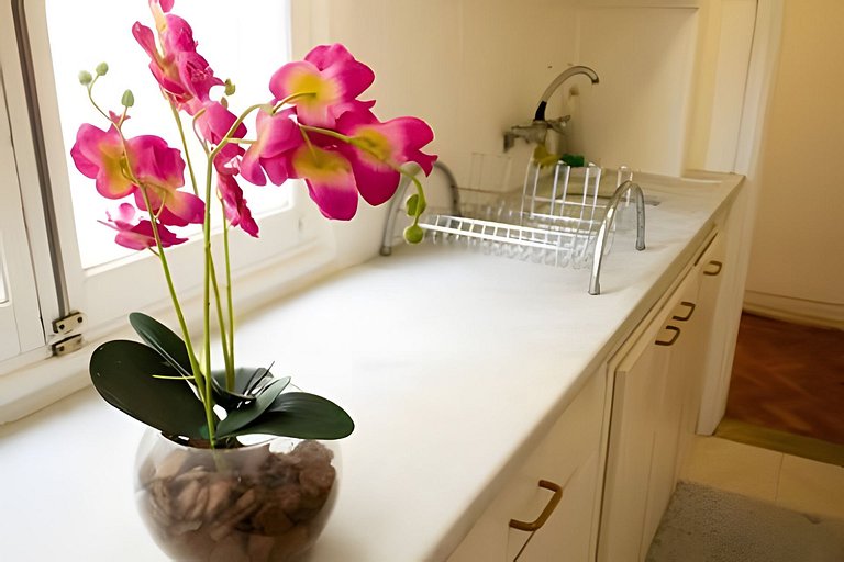 Fer504| Apartamento na Rua Dias Ferreira, Leblon