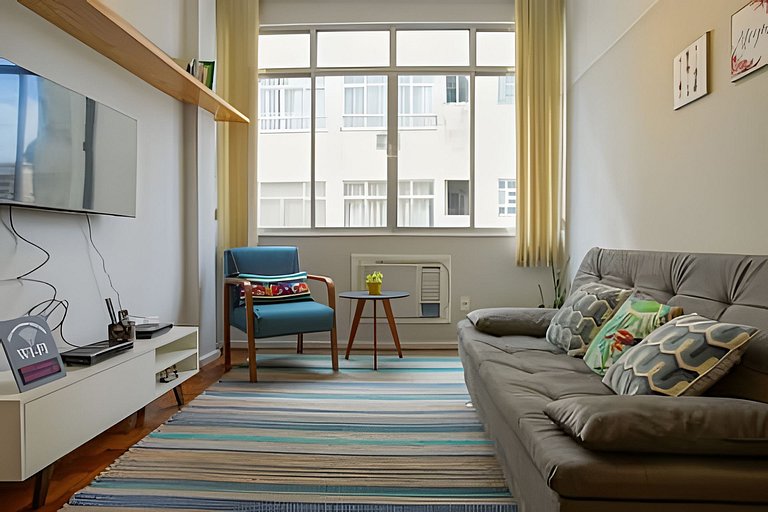 Lau1112| Quarto e Sala em Botafogo