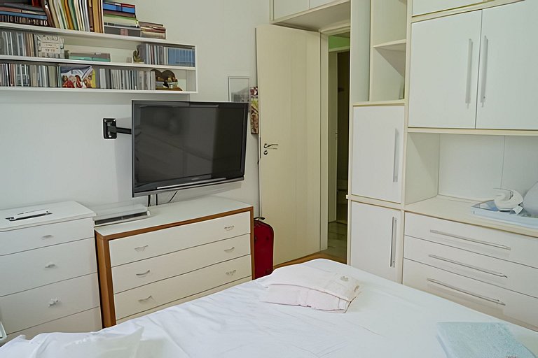 Ff1501| 2 bedrooms in Leblon with a view