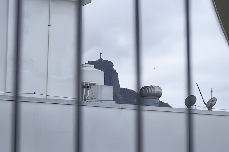 Ff1501| 2 dormitorios en Leblon con vistas