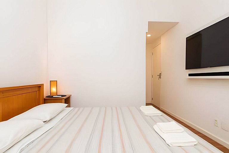 Sam203| Modern two bedroom apartment in Leme