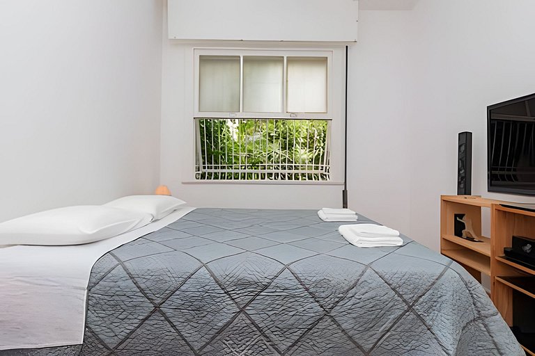 Sam203| Modern two bedroom apartment in Leme