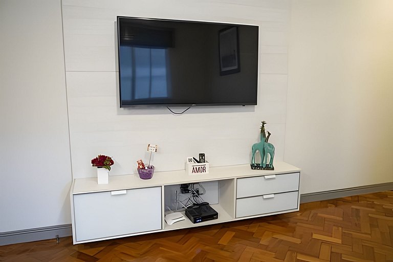 Scl206| Modern bedroom and living room in Botafogo