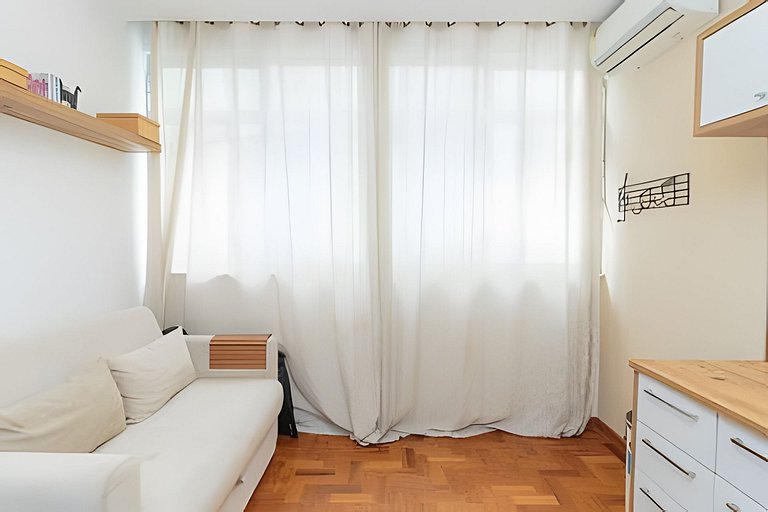 Ata702b | Modern apartment close to Leblon beach