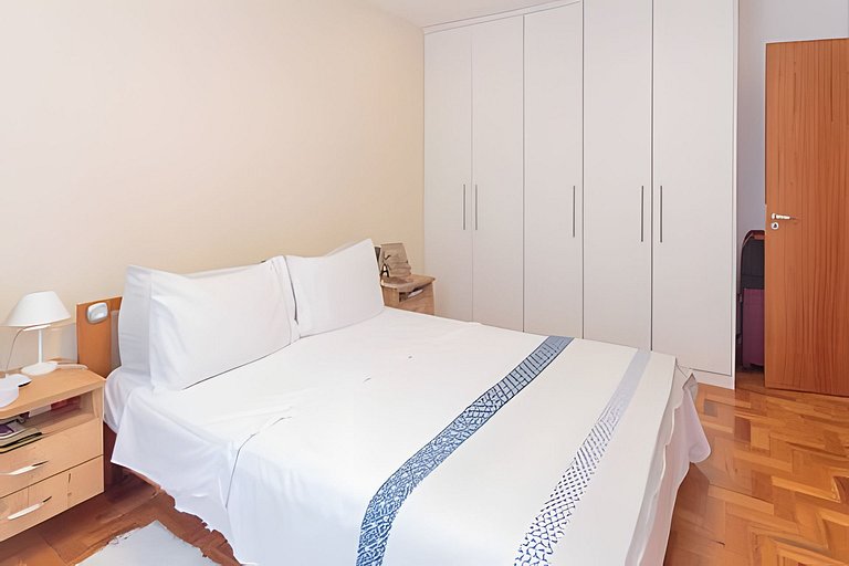 Ata702b | Modern apartment close to Leblon beach