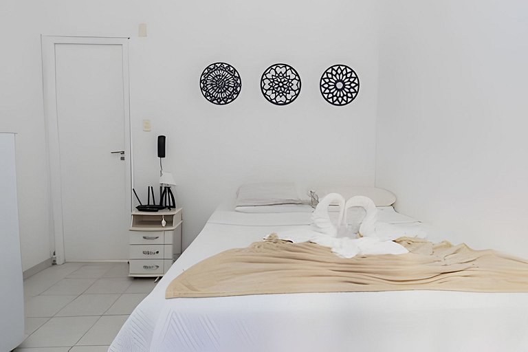 Visc303| Bedroom & Living Room near Ipanema Beach