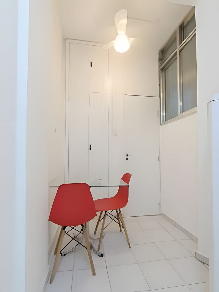 Visc303| Bedroom & Living Room near Ipanema Beach