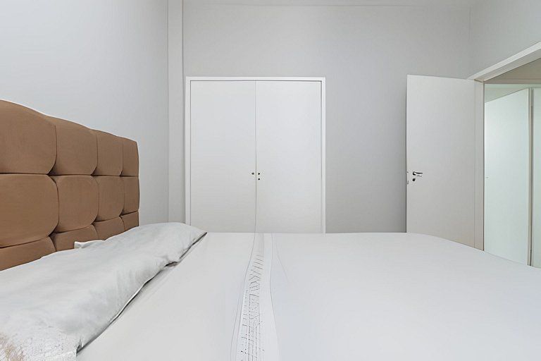 Mag504| Spacious apartment in Copacabana