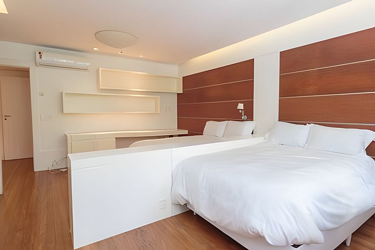 House with pool in Leblon (Jd Pernambuco)