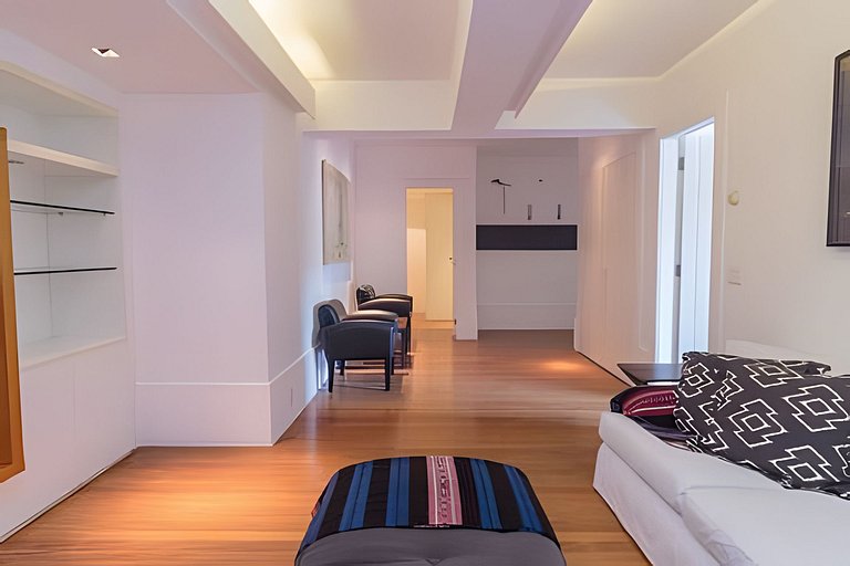 House with pool in Leblon (Jd Pernambuco)