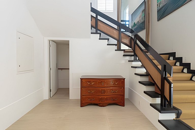 House with pool in Leblon (Jd Pernambuco)