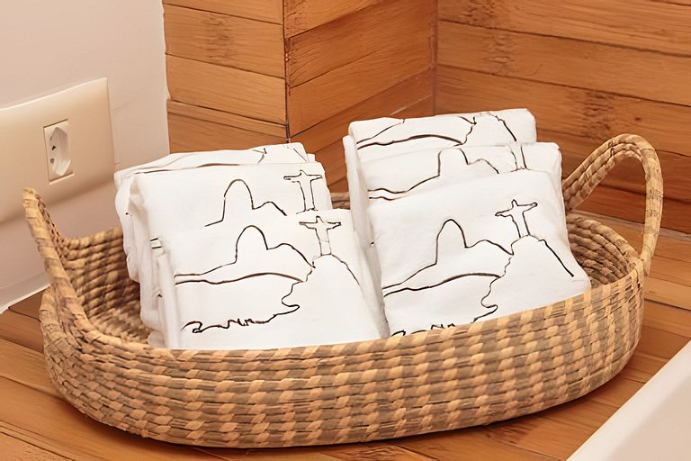 Casa con piscina en Leblon (Jd Pernambuco)