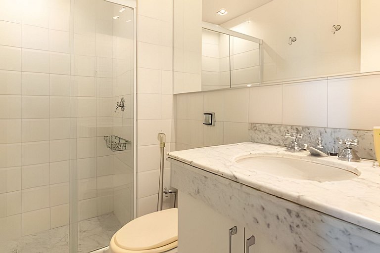 Azevedo1108| Apart en Leblon junto a Dias Ferreira