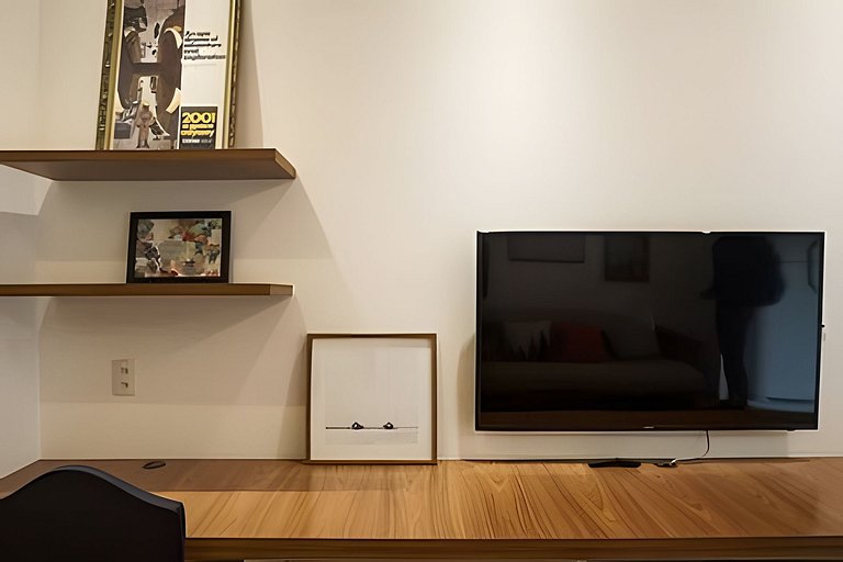 Sam604| Apt in the most charming spot in Leme