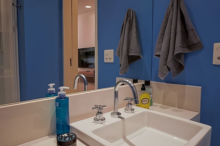 Sam604| Apartamento no ponto mais charmoso do Leme