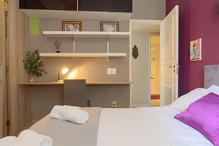 Ff503| Dpto en una calle bucólica de Leblon