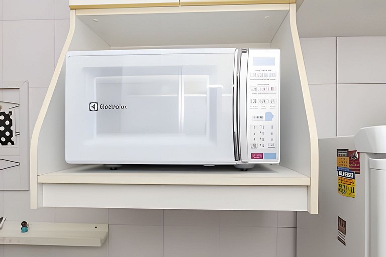 Ff503| Dpto en una calle bucólica de Leblon