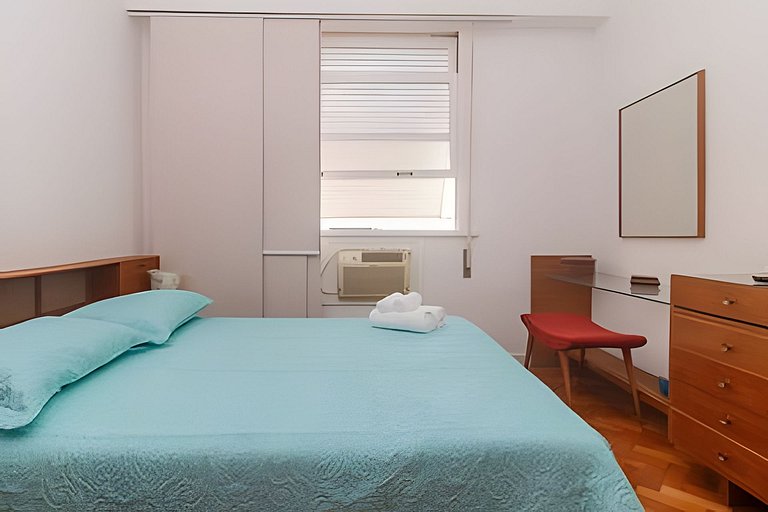 Ven404| Apto charmoso na quadra da praia