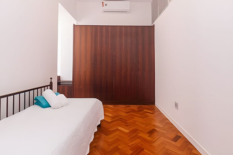 Ven404| Apto charmoso na quadra da praia