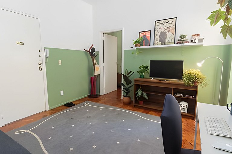 Bul303| Apartamento bucólico entre Copacabana e Ip