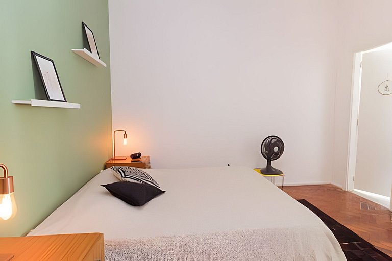 Bul303| Apartamento bucólico entre Copacabana e Ip