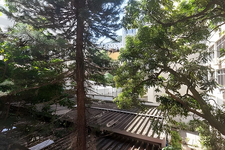 Bul303| Apartamento bucólico entre Copacabana e Ip